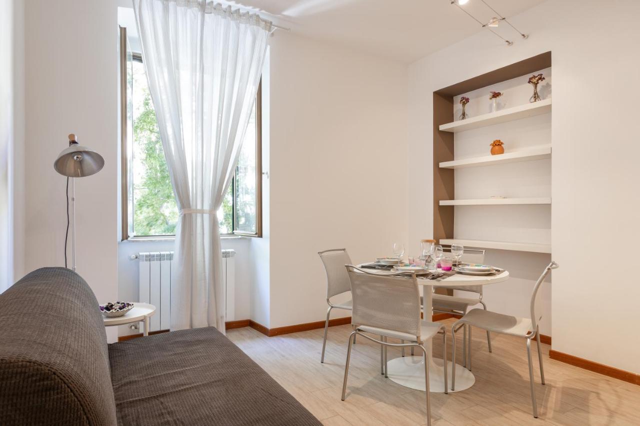 La Via Di Nandi Apartment Trieste Exterior photo